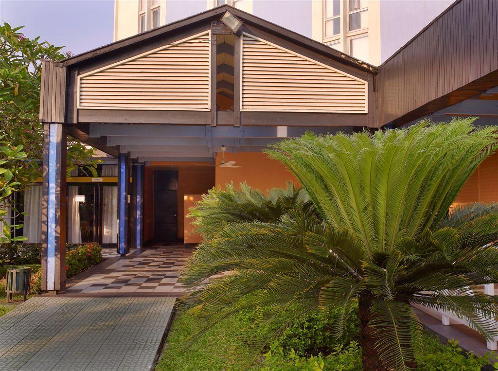 Douala Rabingha Hotel Εξωτερικό φωτογραφία